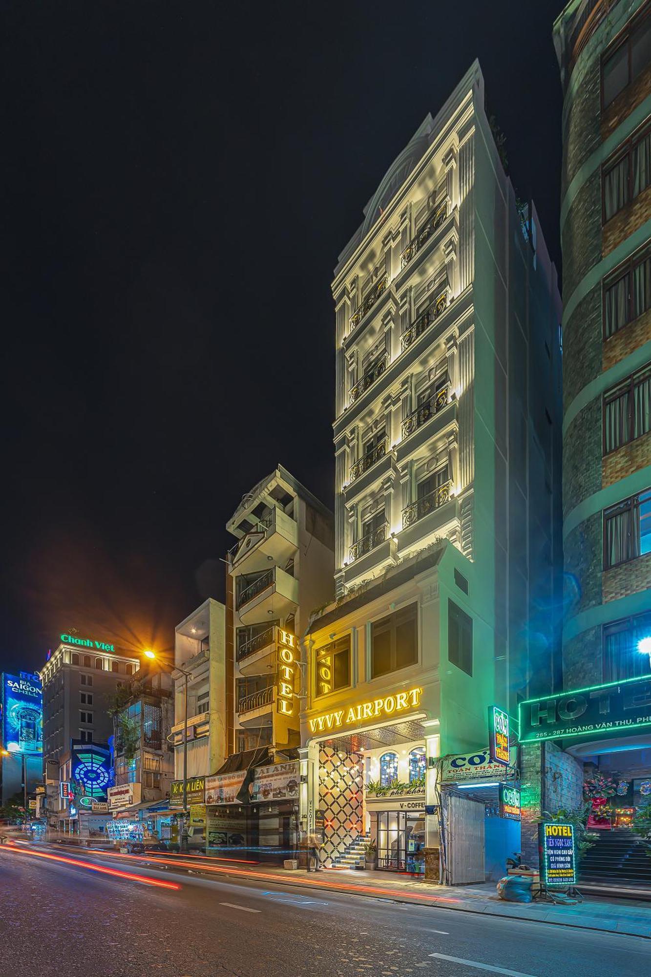 Collection O Vyvy Airport Hotel مدينة هوشي منه المظهر الخارجي الصورة