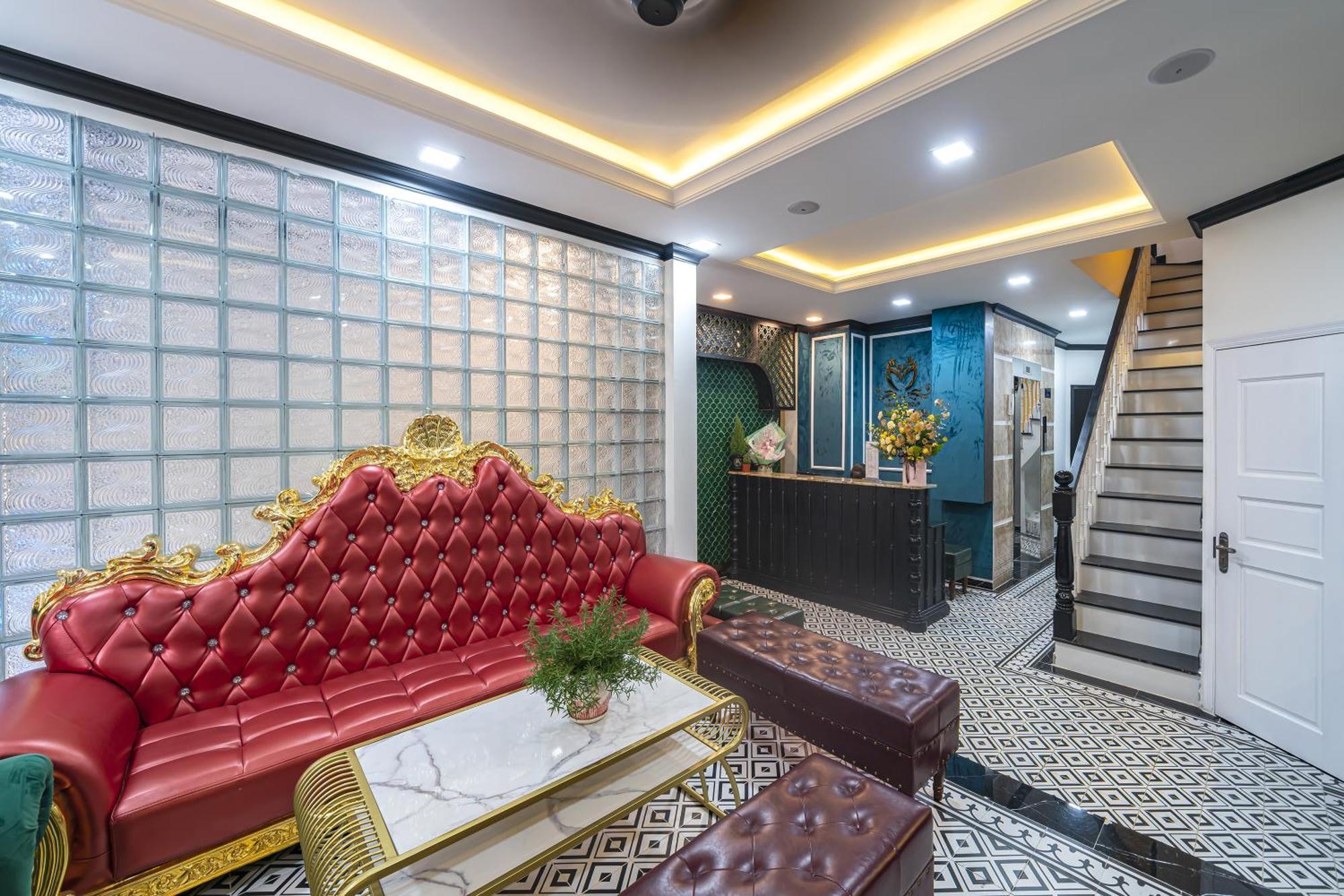 Collection O Vyvy Airport Hotel مدينة هوشي منه المظهر الخارجي الصورة