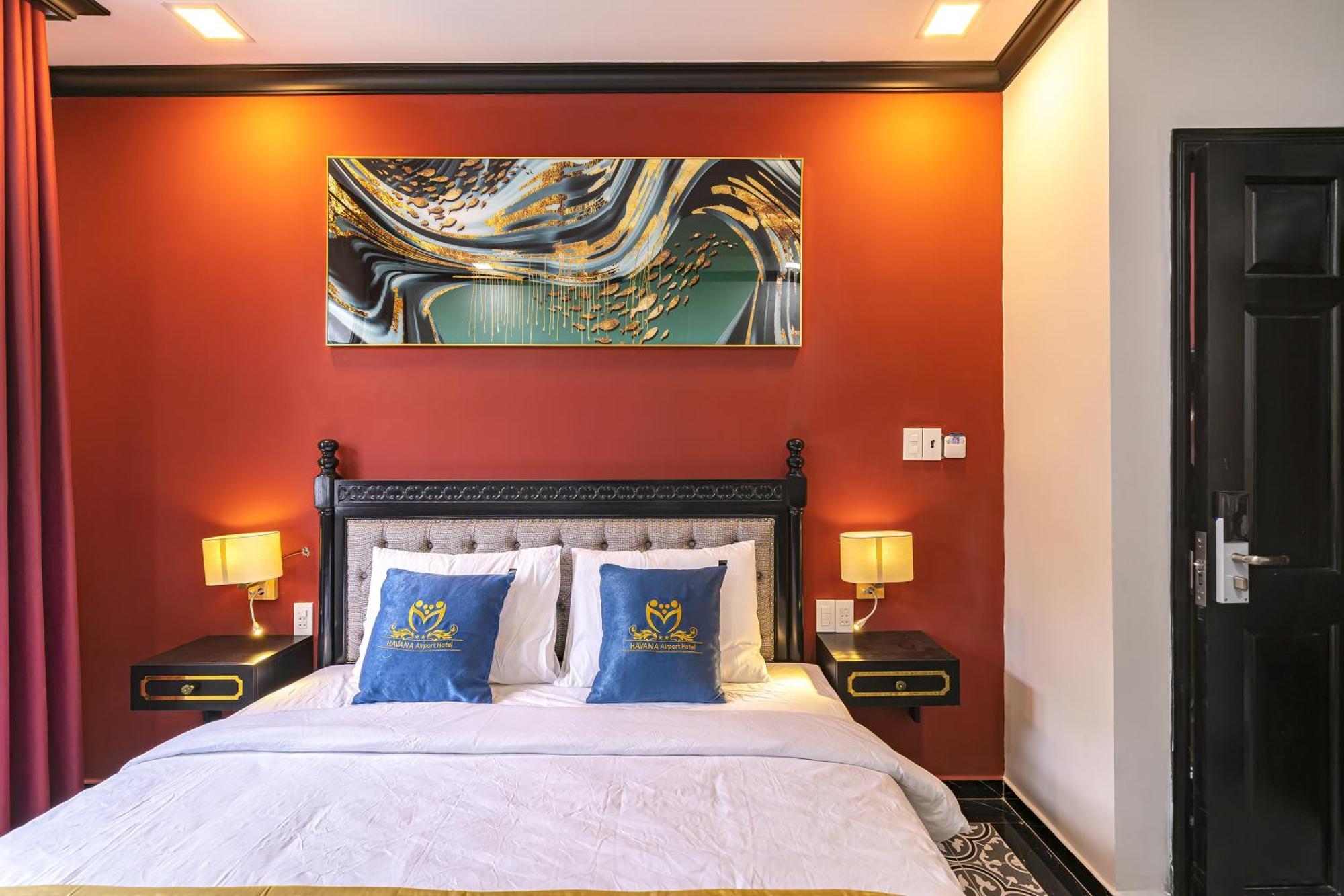 Collection O Vyvy Airport Hotel مدينة هوشي منه المظهر الخارجي الصورة